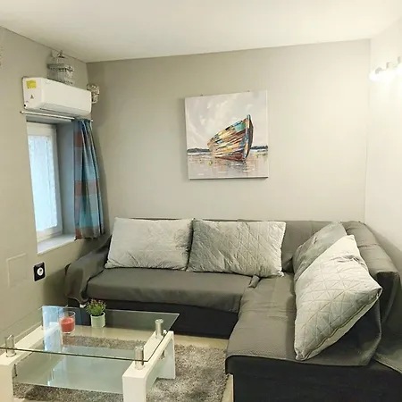 Centar Manu - Two Bedroom Appartamento