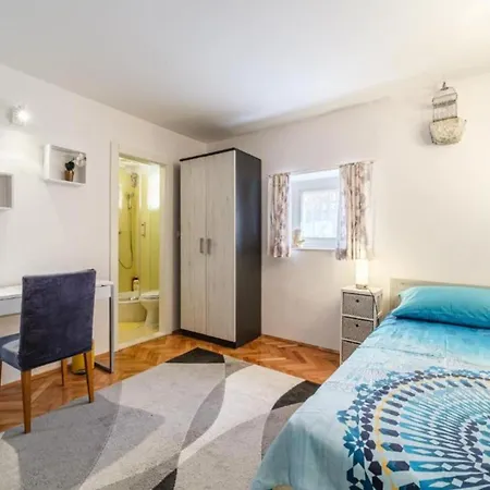 Centar Manu - Two Bedroom Lägenhet Split