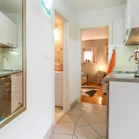 Centar Manu - Two Bedroom 公寓 *
